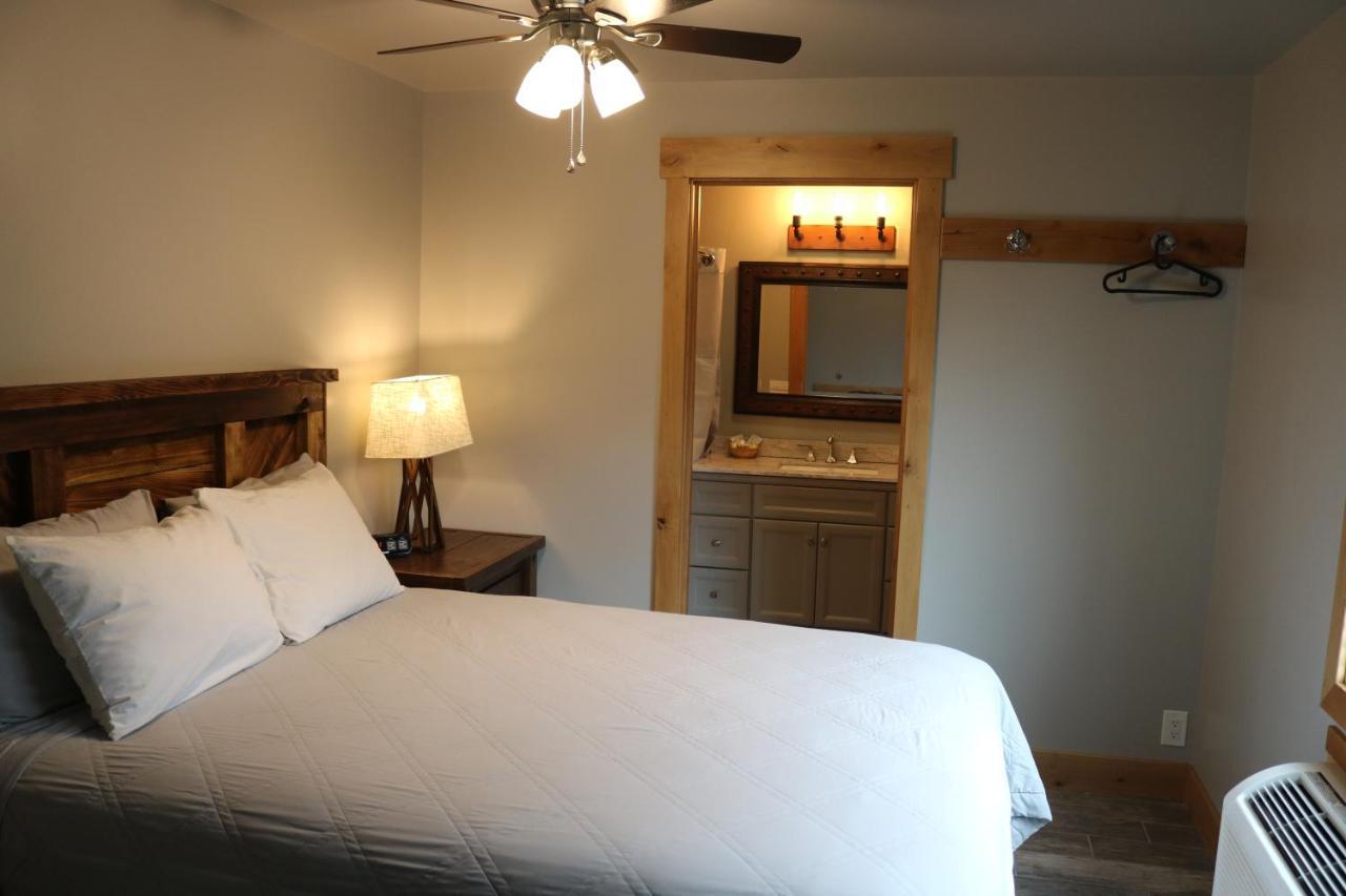 Columbine Inn (Adults Only) エステス・パーク エクステリア 写真