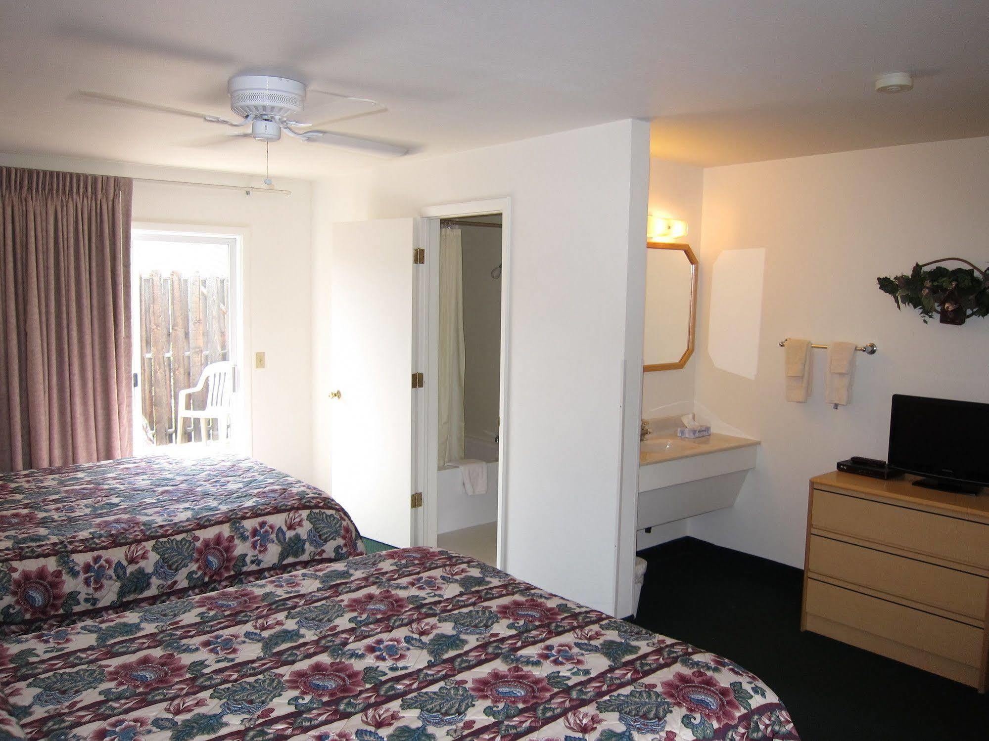 Columbine Inn (Adults Only) エステス・パーク エクステリア 写真